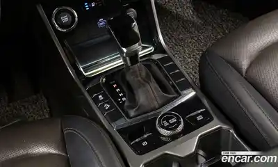 SsangYong Korando 2019 1.6 гидро в Москве № 2052639, миниатюра 9