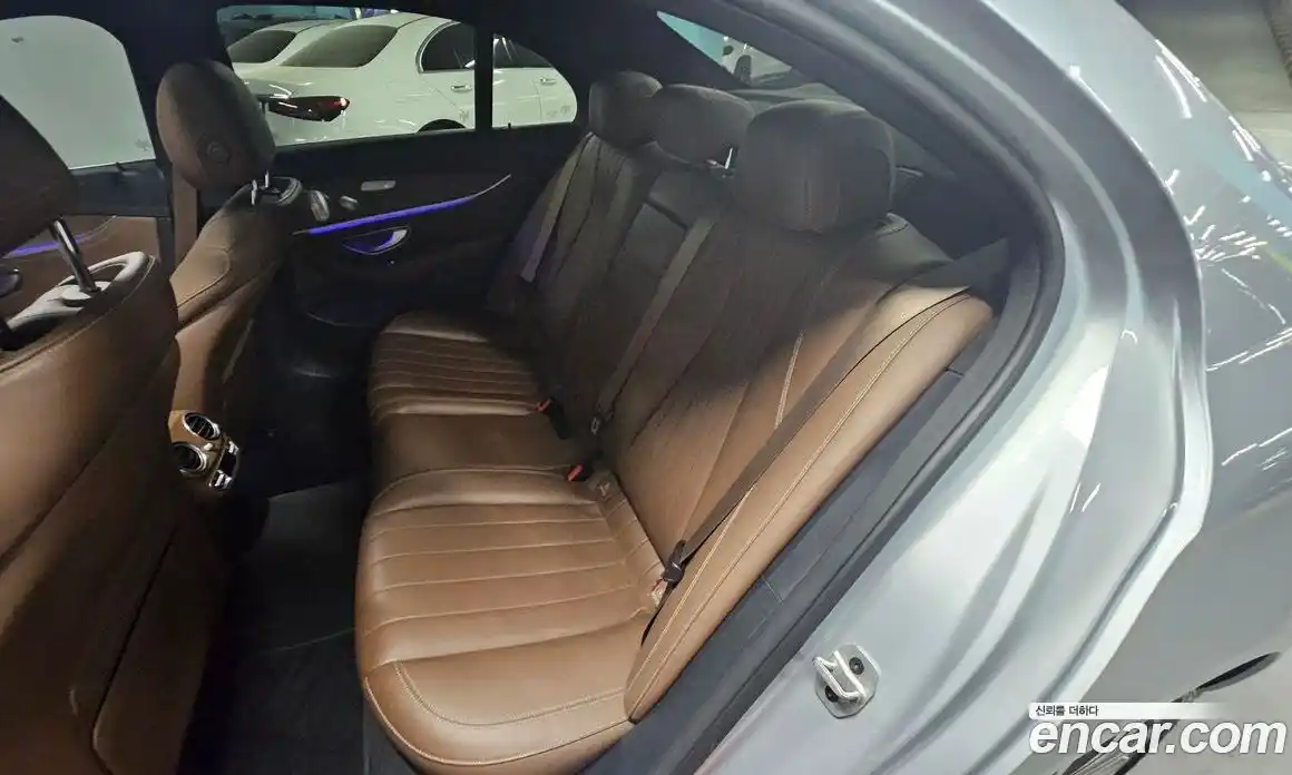 Mercedes-Benz E-Class 2023 2.0 гидро в Москве № 2052664, фото 14