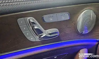 Mercedes-Benz E-Class 2023 2.0 гидро в Москве № 2052664, миниатюра 6