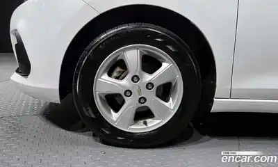 Chevrolet Spark 2017 1.0 гидро в Москве № 2053096, миниатюра 5