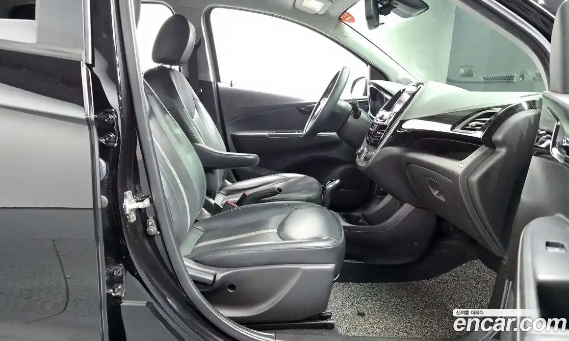 Chevrolet Spark 2020 1.0 гидро в Москве № 2053165, фото 16