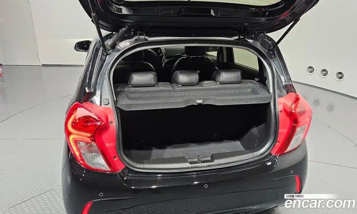 Chevrolet Spark 2020 1.0 гидро в Москве № 2053165, фото 26