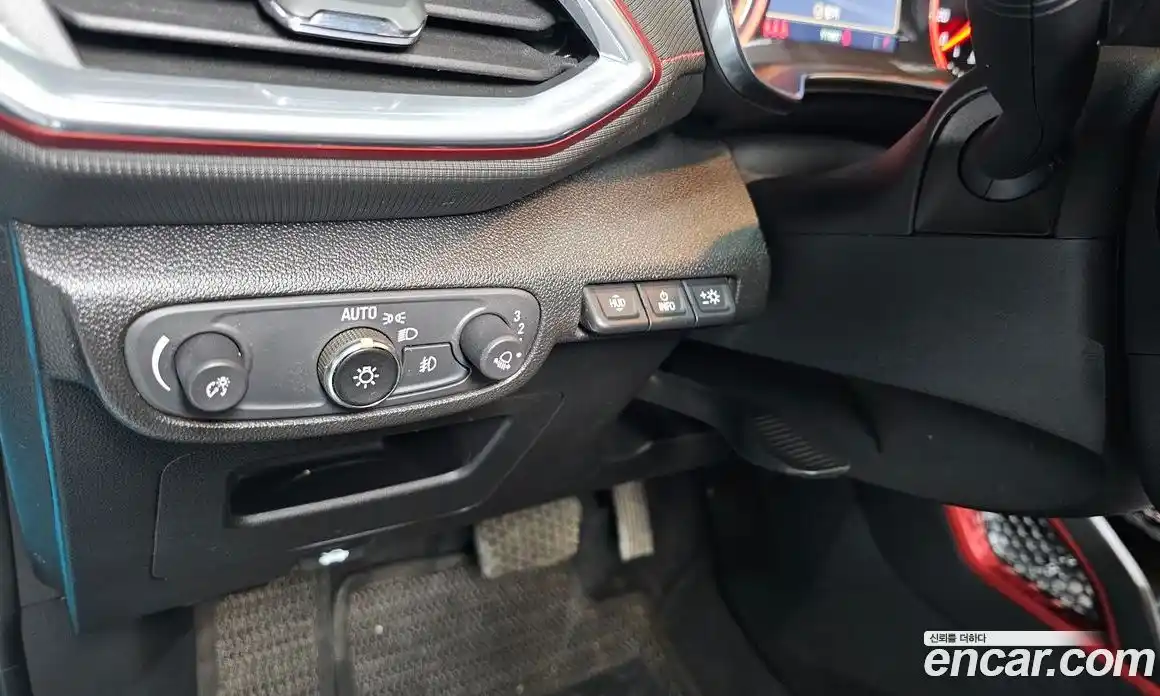 Chevrolet TrailBlazer 2020 1.3 гидро в Москве № 2053353, фото 21