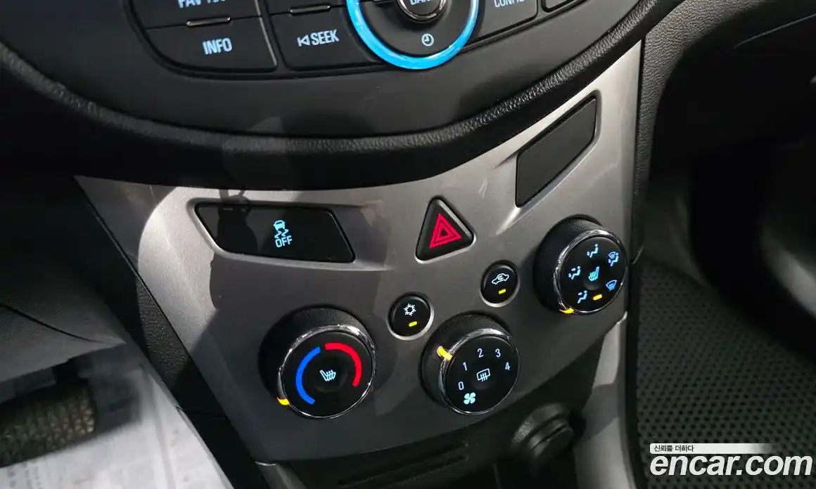 Chevrolet Trax 2014 1.4 гидро в Москве № 2053501, фото 18
