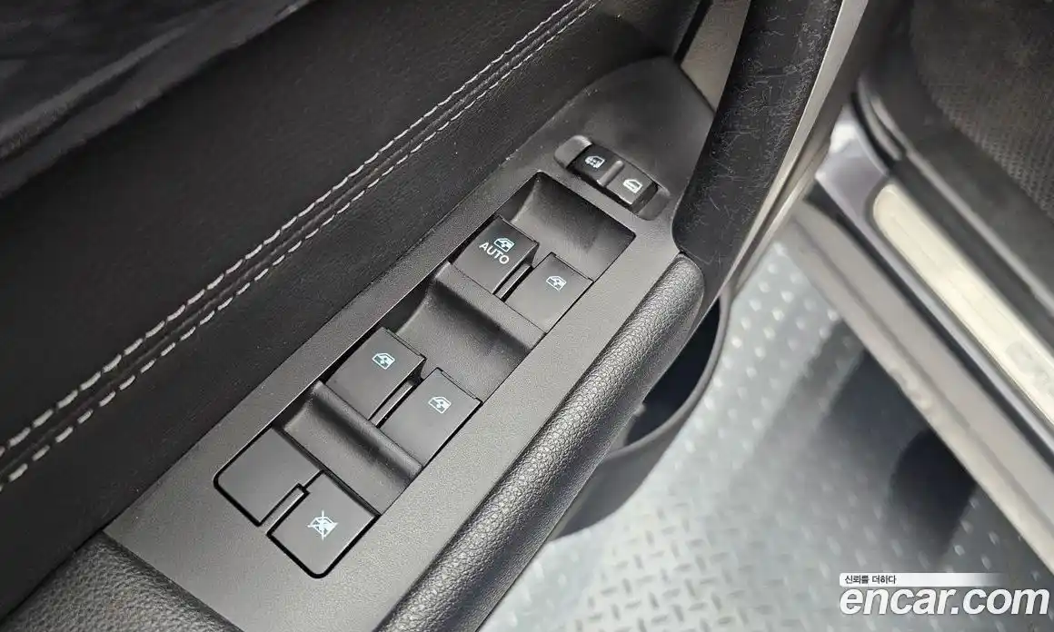 Chevrolet Captiva 2015 2.0 гидро в Москве № 2053571, фото 16