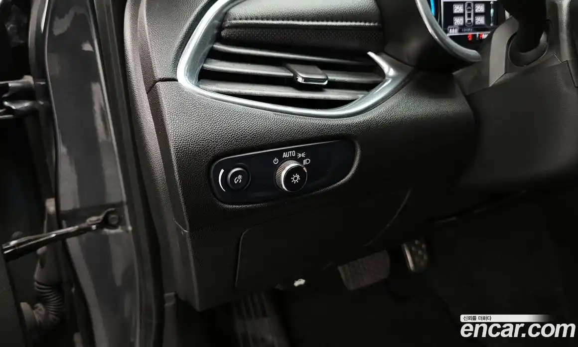Chevrolet Malibu 2016 1.5 гидро в Москве № 2053588, фото 22