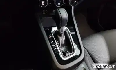 Renault XM3 2024 1.6 гидро в Москве № 2053844, миниатюра 12