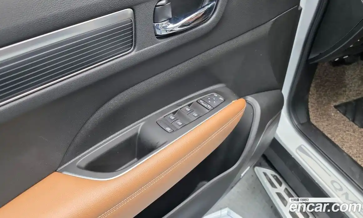 Renault QM6 2022 2.0 гидро в Москве № 2053860, фото 34