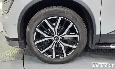 Renault QM6 2022 2.0 гидро в Москве № 2053860, миниатюра 5
