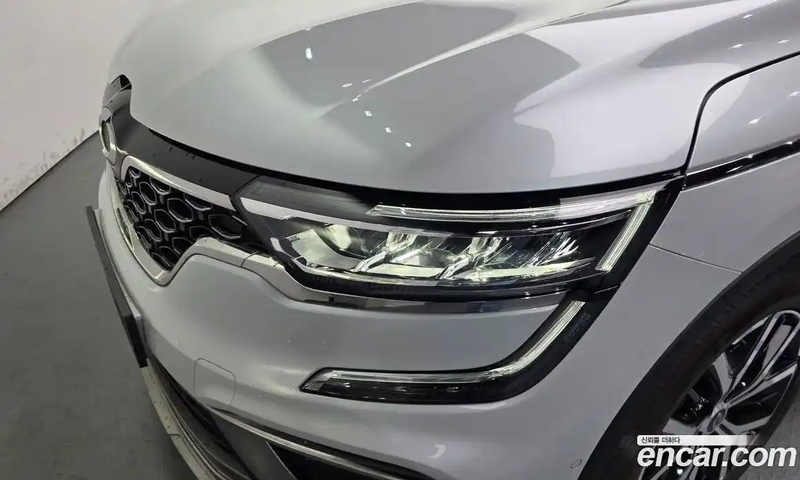 Renault QM6 2022 2.0 гидро в Москве № 2053860, фото 8