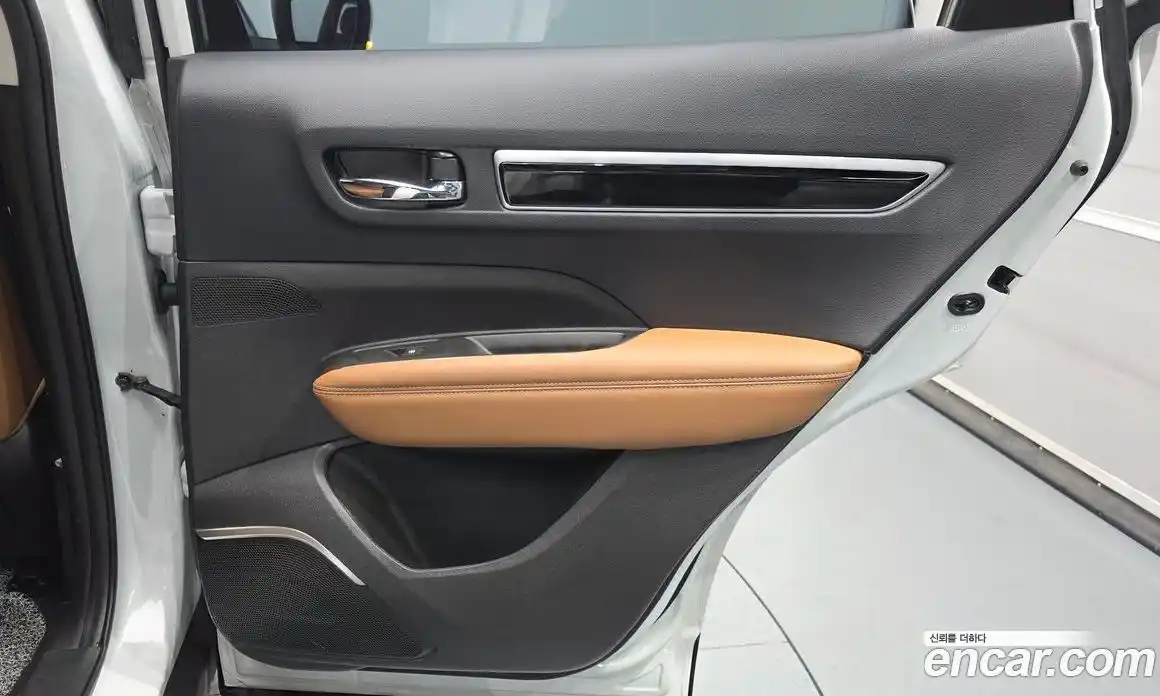 Renault QM6 2023 2.0 гидро в Москве № 2053946, фото 33