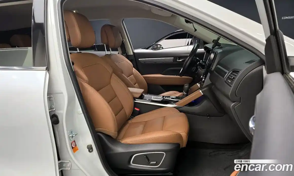 Renault QM6 2021 2.0 гидро в Москве № 2053979, фото 11