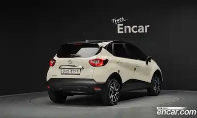 Renault QM3 2017 1.5 гидро в Москве № 2054015, миниатюра 2