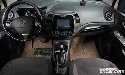 Renault QM3 2017 1.5 гидро в Москве № 2054015, миниатюра 7