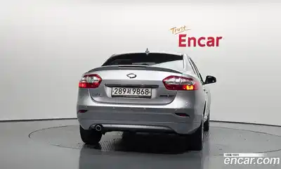 Renault SM3 2012 1.6 гидро в Москве № 2054087, миниатюра 4