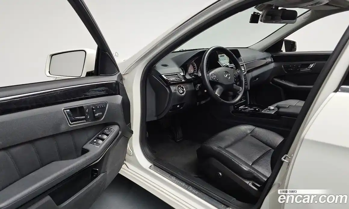 Mercedes-Benz E-Class 2011 3.5 гидро в Москве № 2054131, фото 12