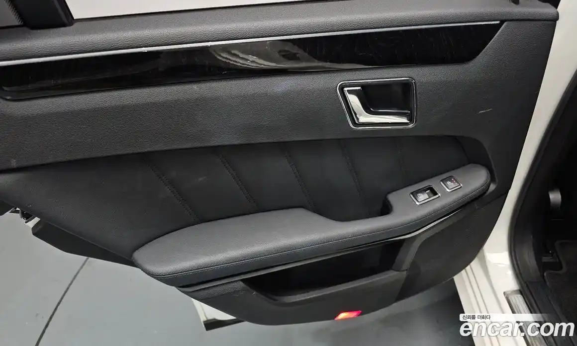 Mercedes-Benz E-Class 2011 3.5 гидро в Москве № 2054131, фото 14
