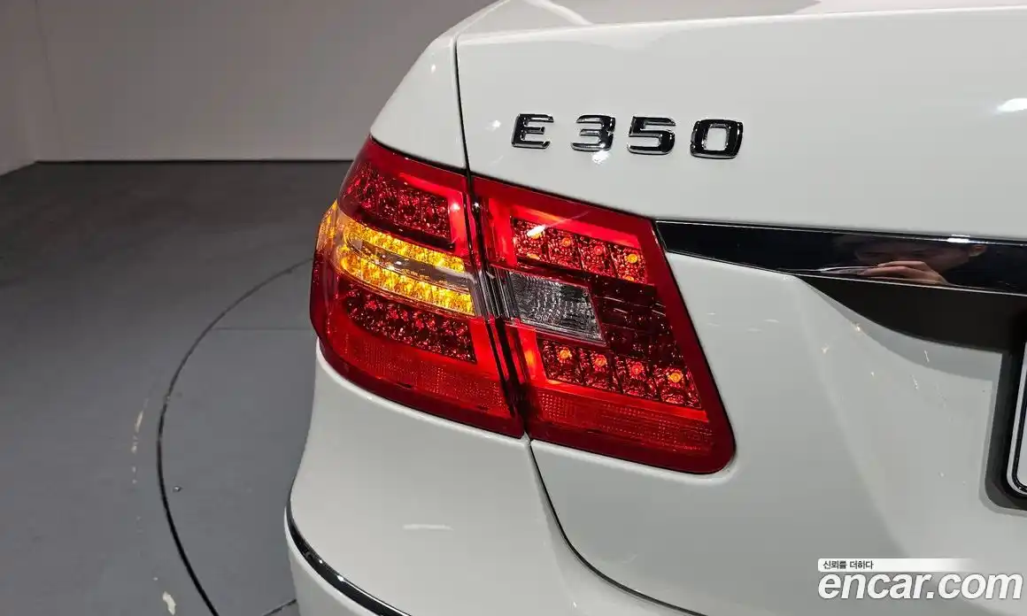 Mercedes-Benz E-Class 2011 3.5 гидро в Москве № 2054131, фото 8