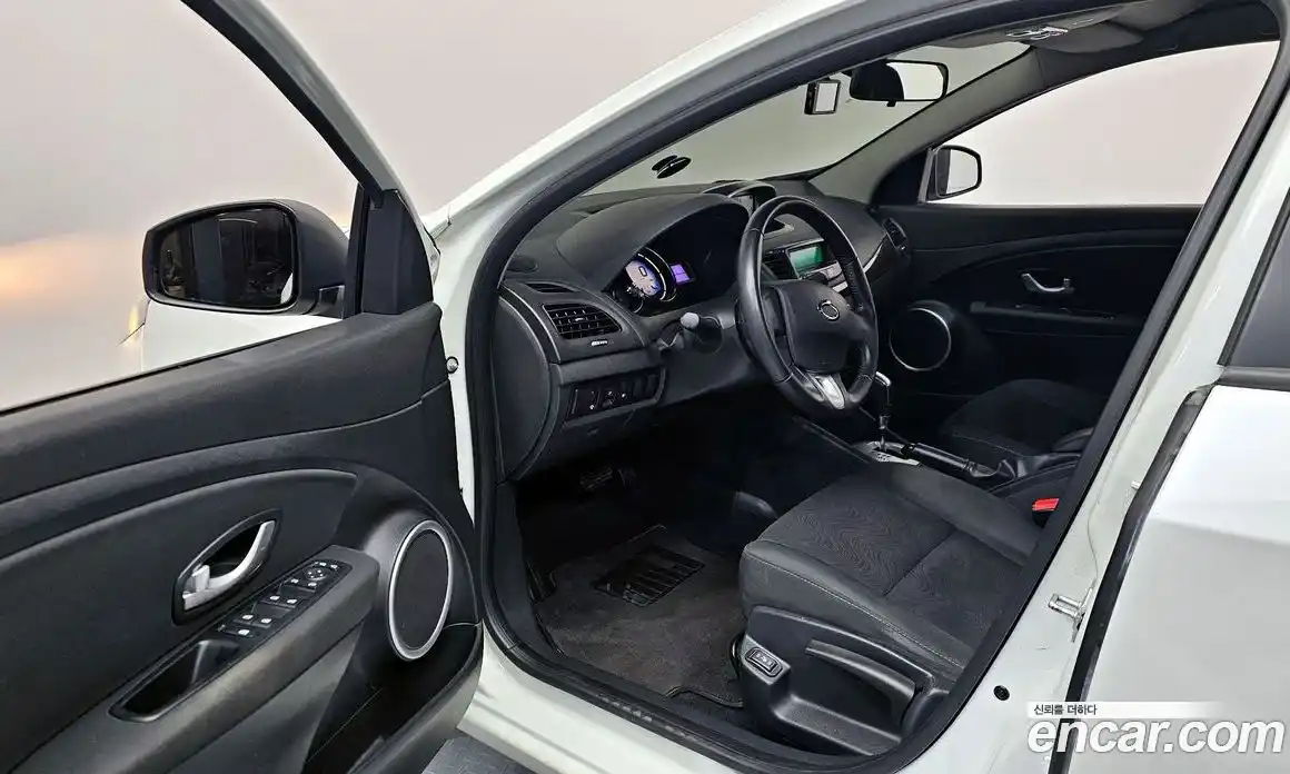 Renault SM3 2014 1.6 гидро в Москве № 2054211, фото 13