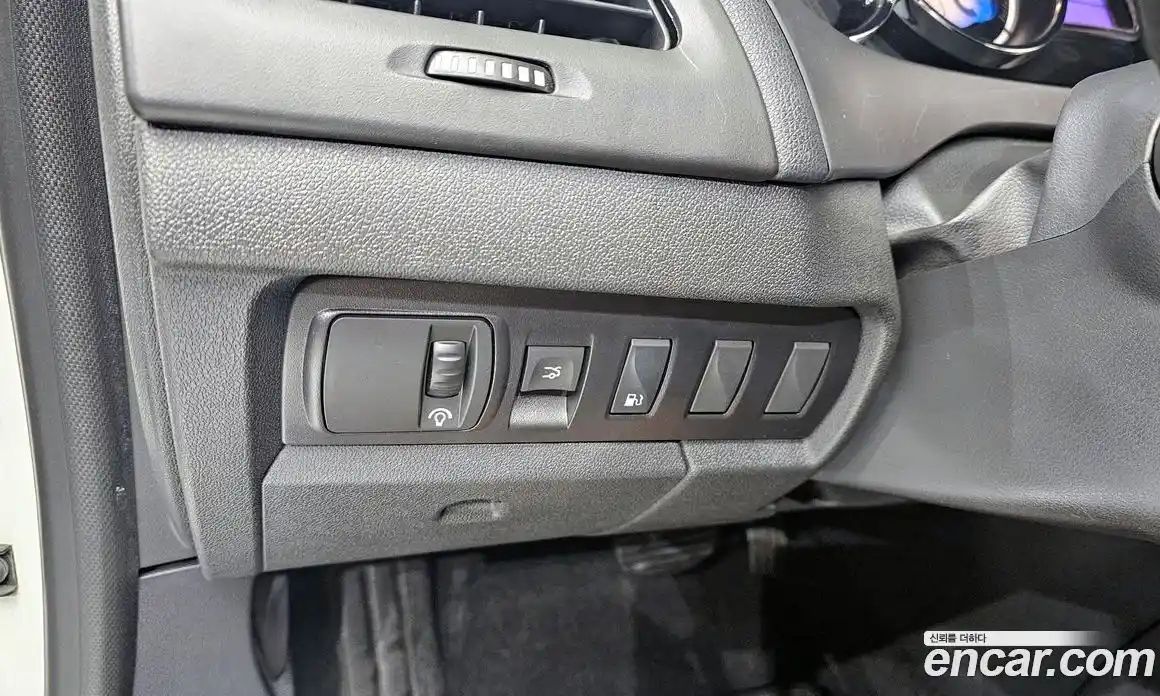 Renault SM3 2014 1.6 гидро в Москве № 2054211, фото 23