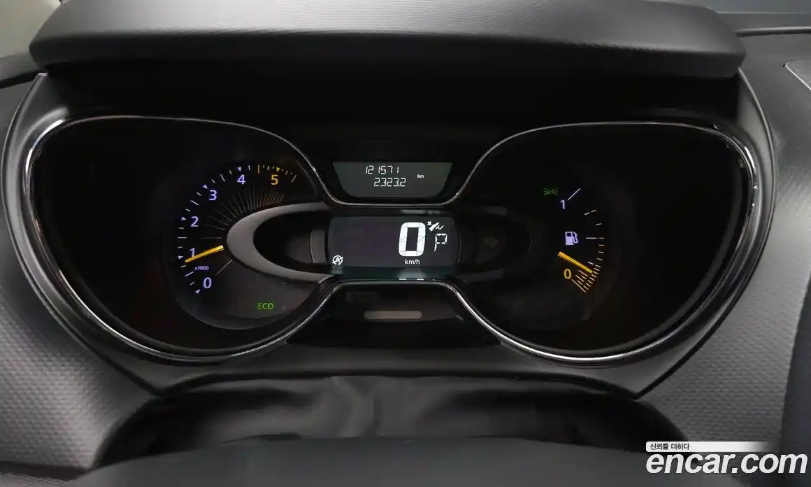 Renault QM3 2016 1.5 гидро в Москве № 2054220, фото 8