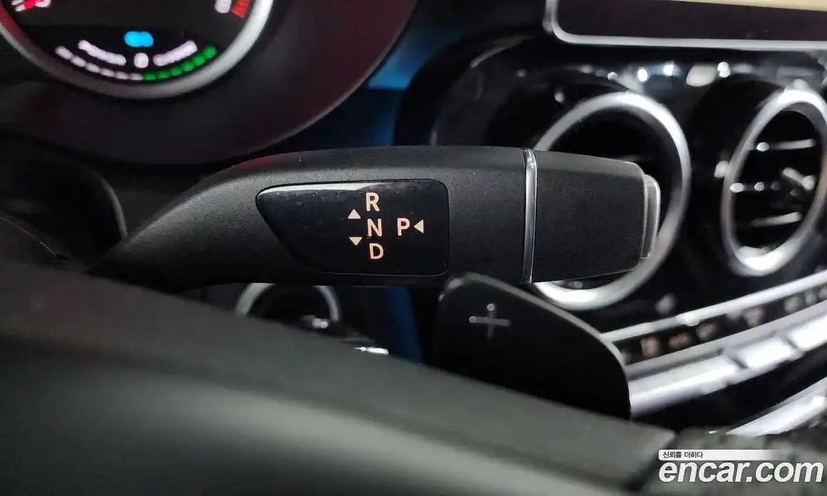 Mercedes-Benz GLC-Class 2018 2.0 гидро в Москве № 2054336, фото 12