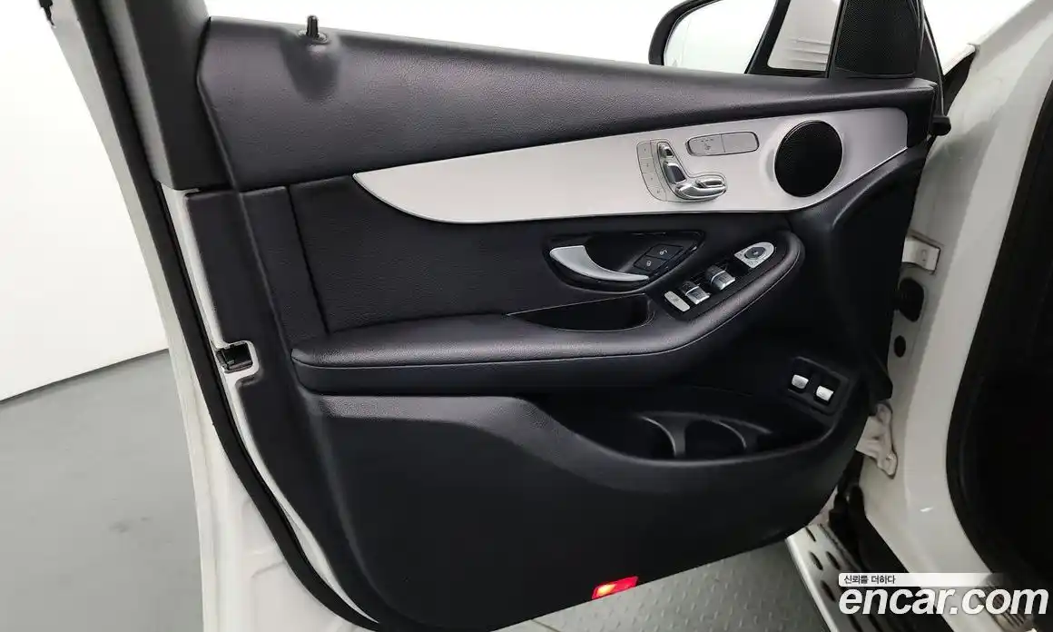 Mercedes-Benz GLC-Class 2018 2.0 гидро в Москве № 2054336, фото 14