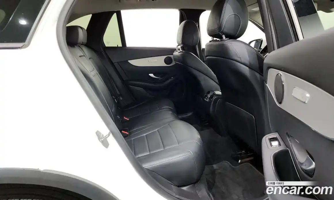 Mercedes-Benz GLC-Class 2018 2.0 гидро в Москве № 2054336, фото 18