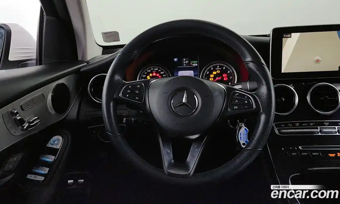 Mercedes-Benz GLC-Class 2018 2.0 гидро в Москве № 2054336, фото 19
