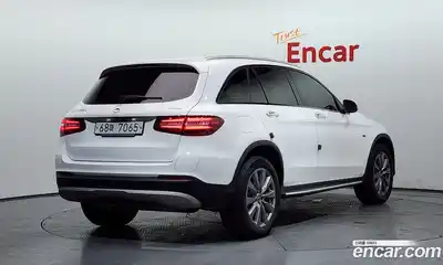 Mercedes-Benz GLC-Class 2018 2.0 гидро в Москве № 2054336, миниатюра 2