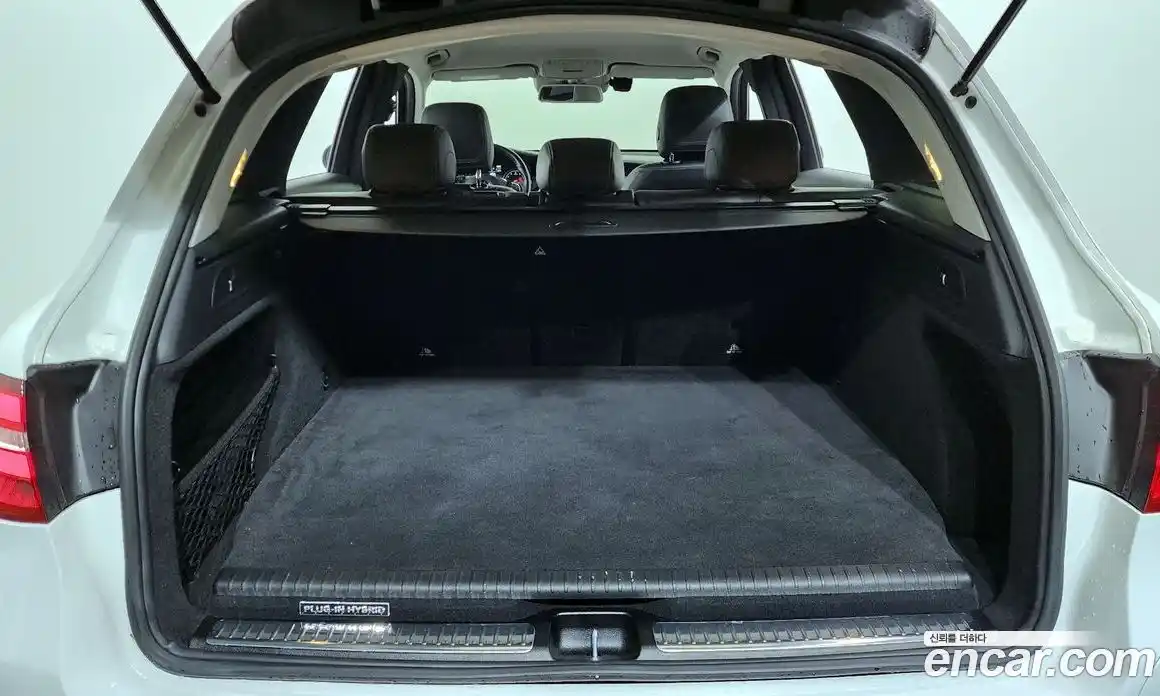 Mercedes-Benz GLC-Class 2018 2.0 гидро в Москве № 2054336, фото 26