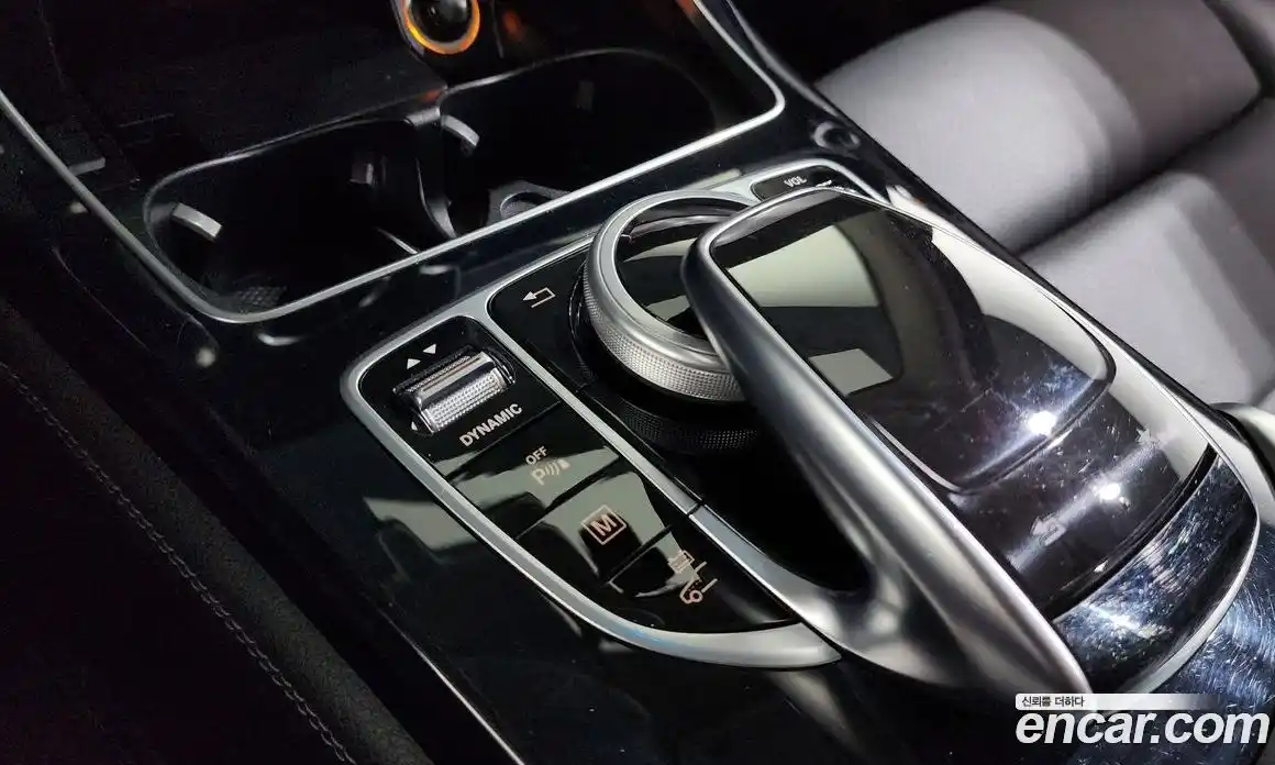Mercedes-Benz GLC-Class 2018 2.0 гидро в Москве № 2054336, фото 30