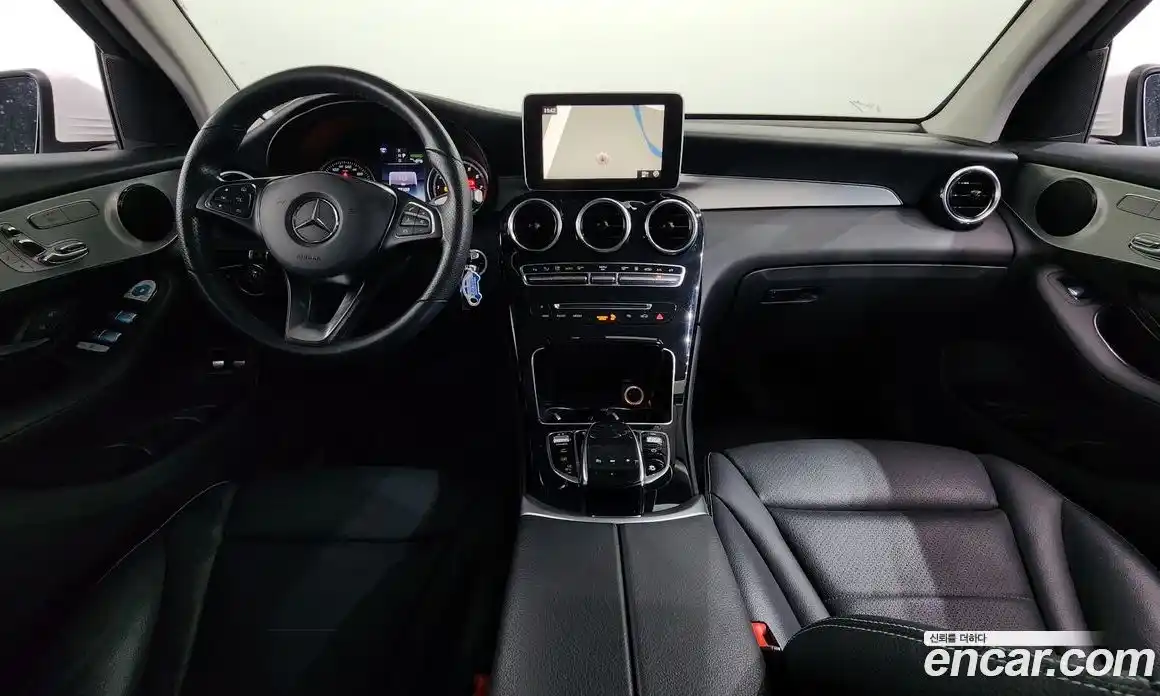 Mercedes-Benz GLC-Class 2018 2.0 гидро в Москве № 2054336, фото 10
