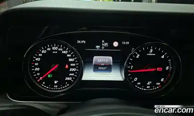 Mercedes-Benz E-Class 2017 1.9 гидро в Москве № 2054794, миниатюра 11