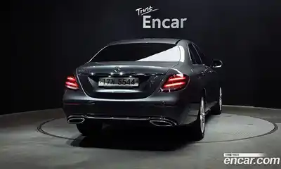 Mercedes-Benz E-Class 2017 1.9 гидро в Москве № 2054794, миниатюра 4