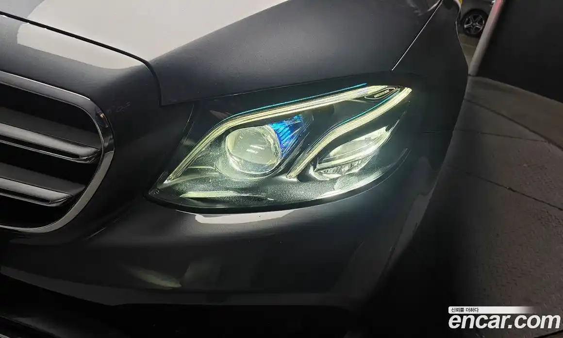 Mercedes-Benz E-Class 2017 1.9 гидро в Москве № 2054794, фото 8