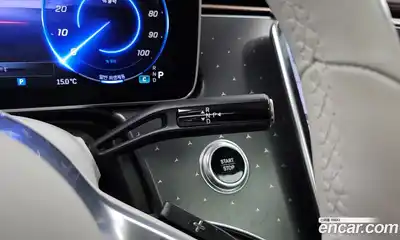 Mercedes-Benz EQE 2022 0.3 гидро в Москве № 2054796, миниатюра 9