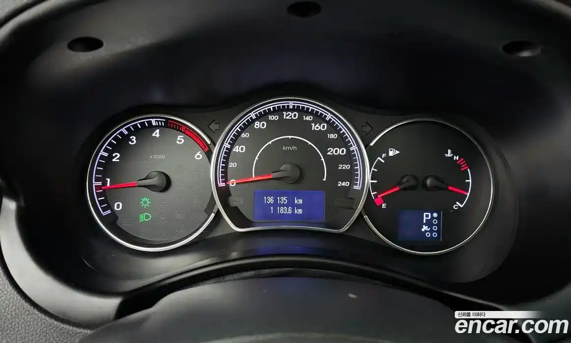 Renault QM5 2012 2.0 гидро в Москве № 2054797, фото 8