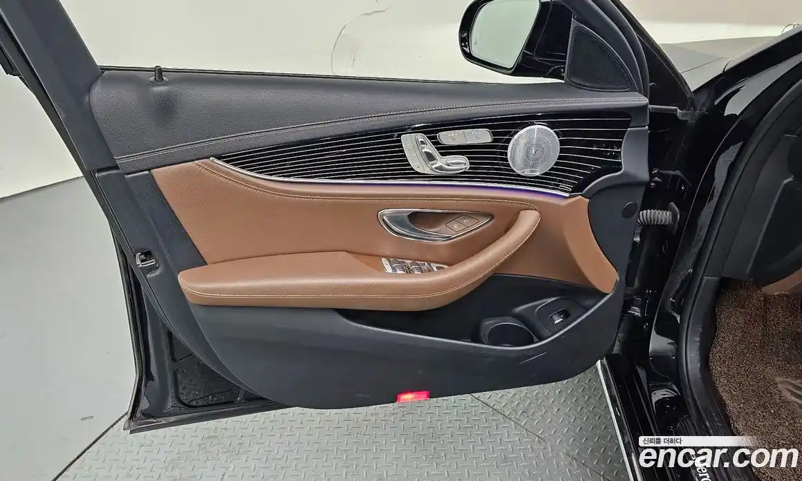 Mercedes-Benz E-Class 2021 3.0 гидро в Москве № 2054837, фото 14