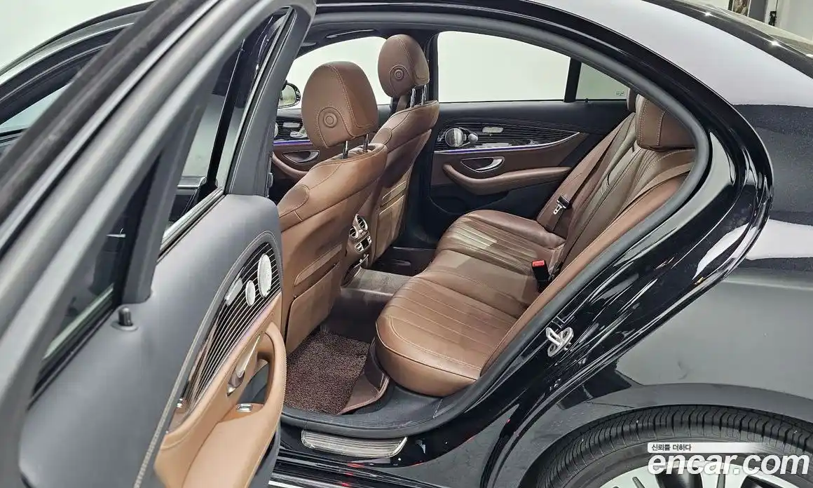 Mercedes-Benz E-Class 2021 3.0 гидро в Москве № 2054837, фото 25