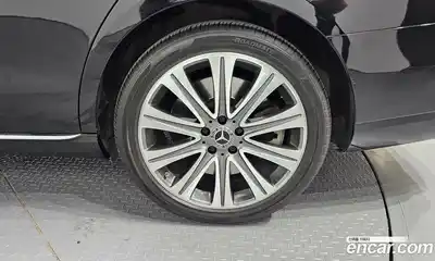Mercedes-Benz E-Class 2021 3.0 гидро в Москве № 2054837, миниатюра 7