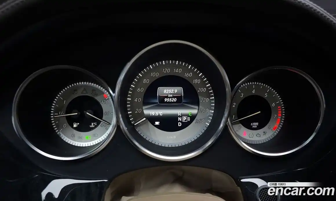 Mercedes-Benz CLS-Class 2012 3.5 гидро в Москве № 2054885, фото 8