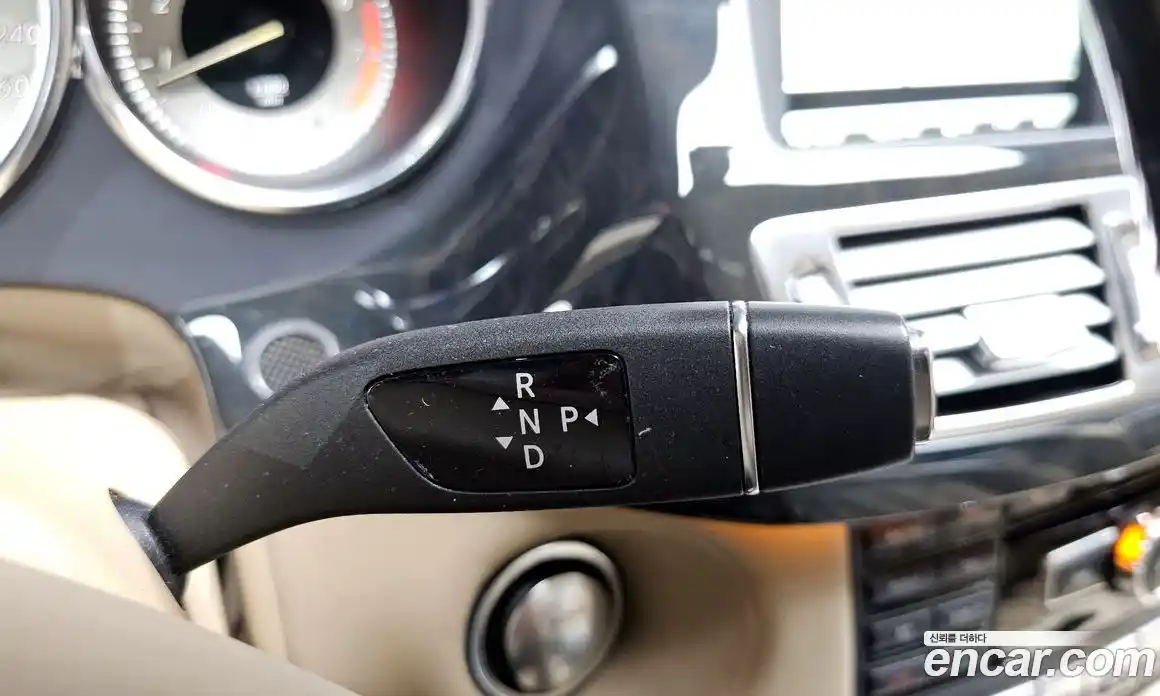 Mercedes-Benz CLS-Class 2012 3.5 гидро в Москве № 2054885, фото 9