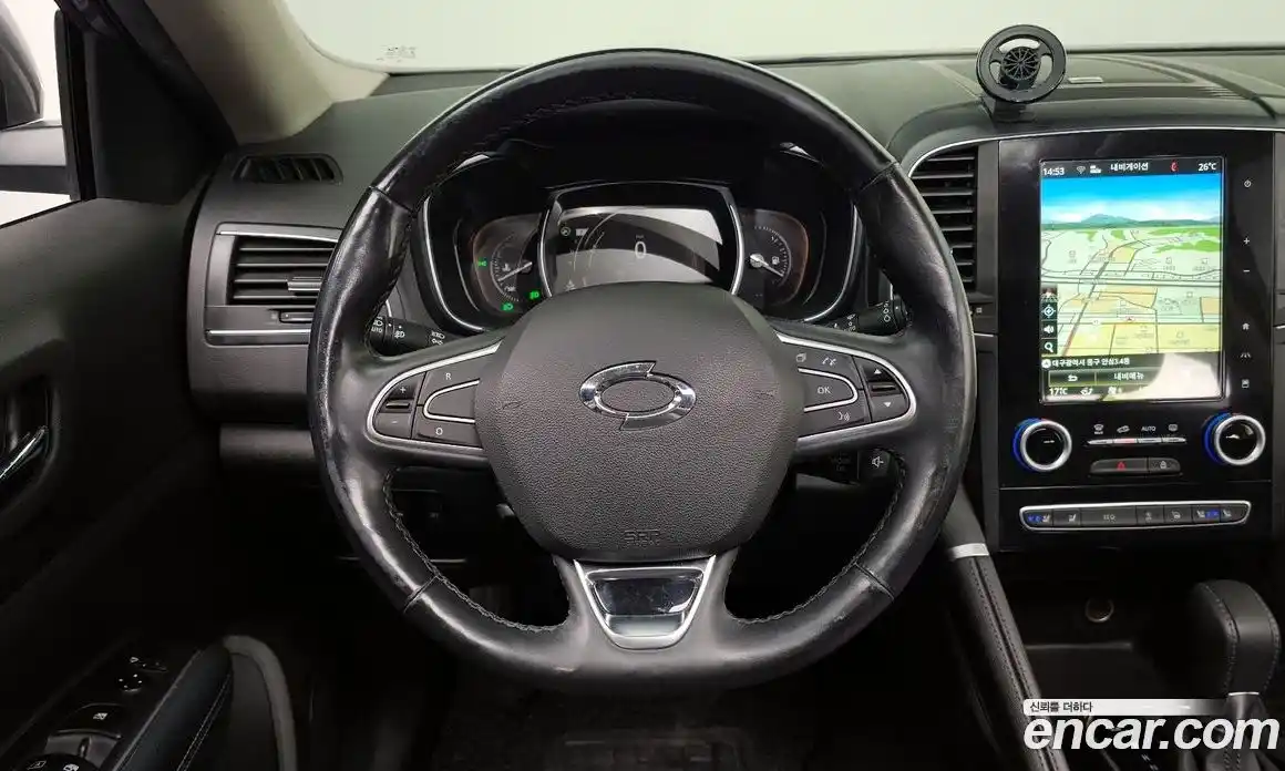 Renault QM6 2016 2.0 гидро в Москве № 2055057, фото 13