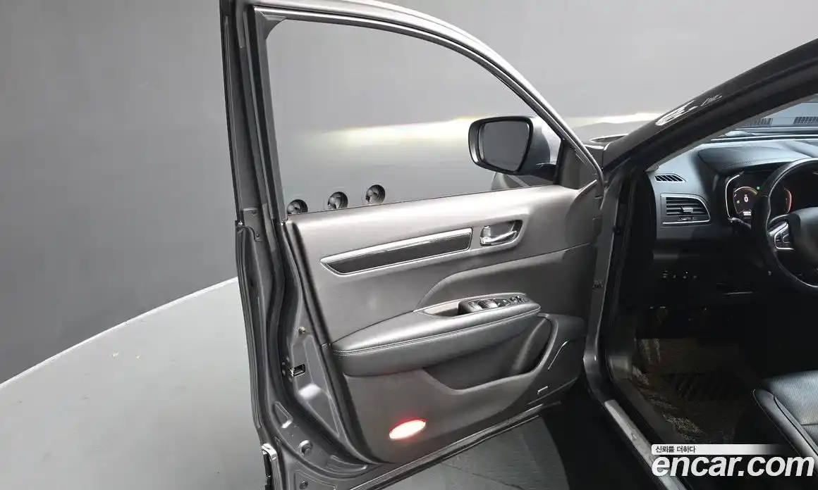 Renault QM6 2019 2.0 гидро в Москве № 2055075, фото 14