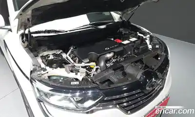 Renault QM6 2017 2.0 гидро в Москве № 2055376, миниатюра 6