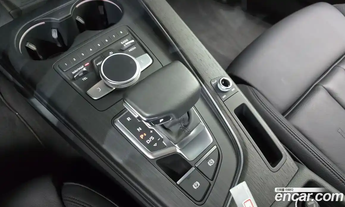 Audi A4 2019 2.0 гидро в Москве № 2055595, фото 12