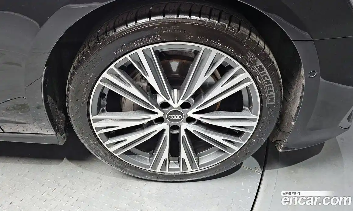 Audi A6 2023 2.0 гидро в Москве № 2055998, фото 7