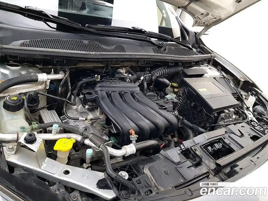 Renault SM3 2014 1.6 гидро в Москве № 2056226, фото 6
