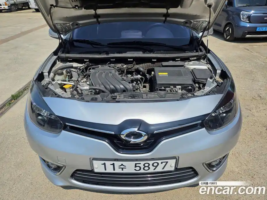 Renault SM3 2015 1.6 гидро в Москве № 2056245, фото 6
